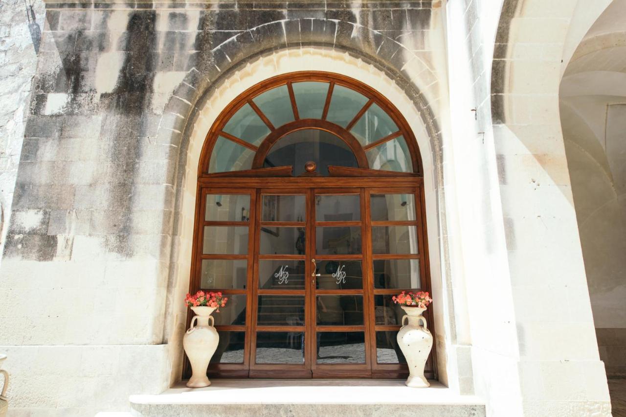 Palazzo Scarciglia Hotell Minervino di Lecce Exteriör bild