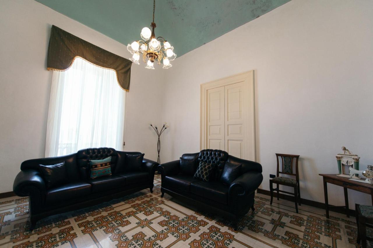 Palazzo Scarciglia Hotell Minervino di Lecce Exteriör bild