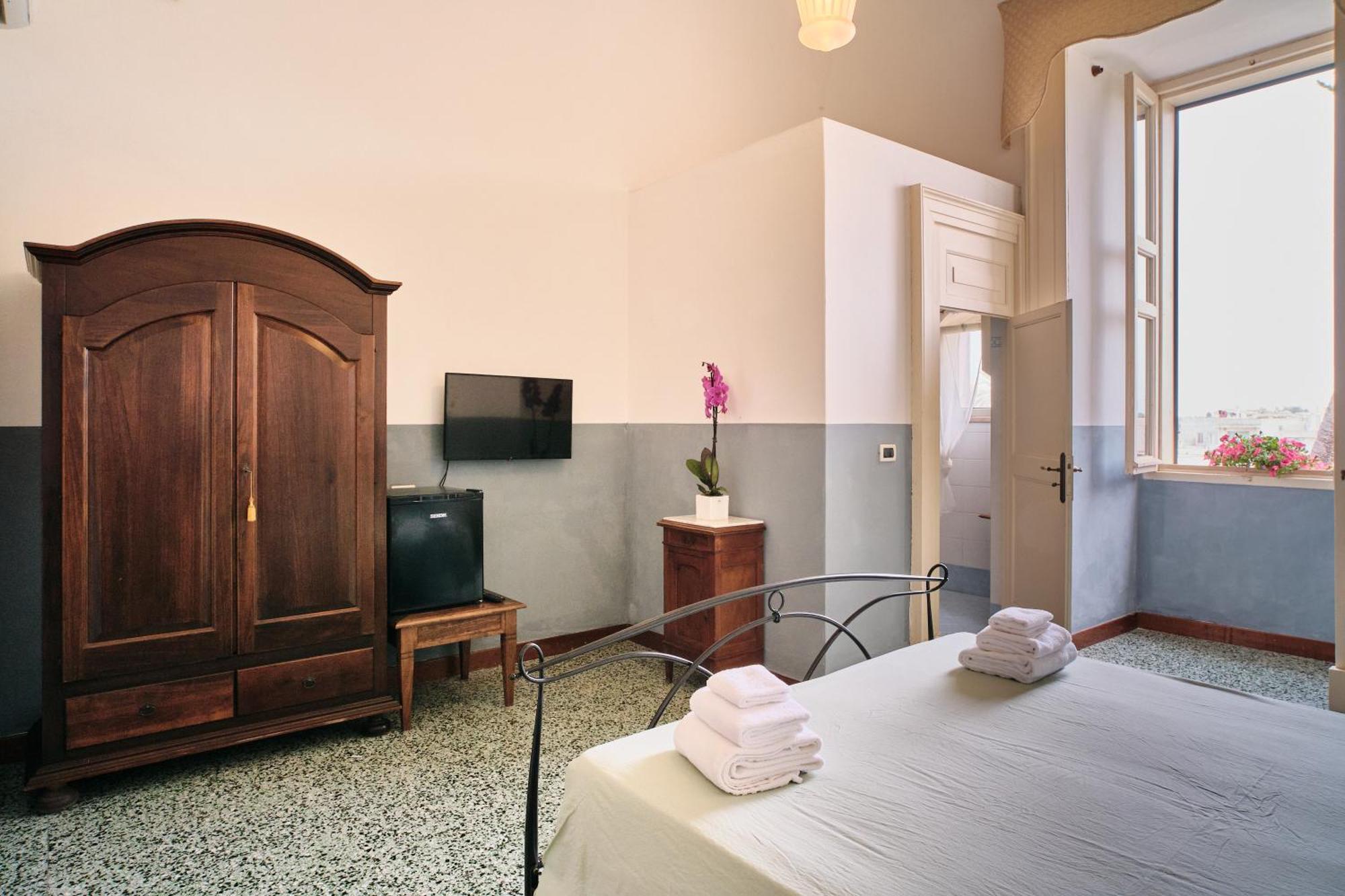 Palazzo Scarciglia Hotell Minervino di Lecce Exteriör bild
